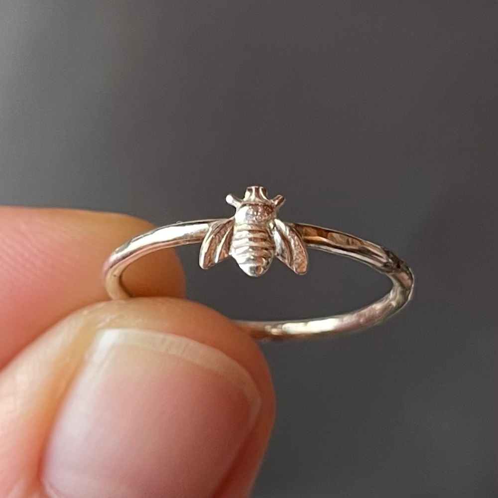 Sterling Silver Mini Honey Bee Ring, handcrafted - size 9 - Picture 2 of 3